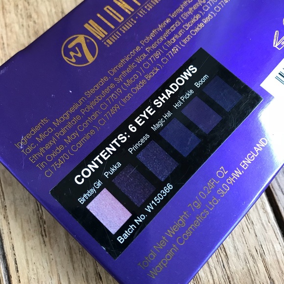 *Free*  Brand New W7 Midnight Smoky Eyeshadow Kit - Picture 6 of 8